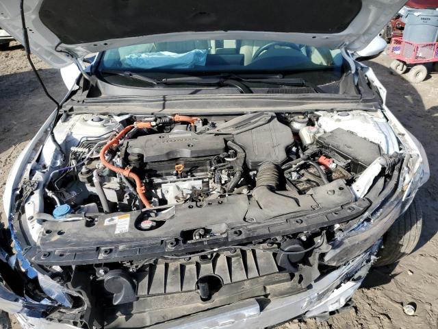 1HGCV3F59LA003885 - 2020 HONDA ACCORD HYBRID EXL WHITE photo 11