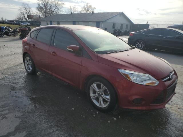 1FADP3K28EL144792 - 2014 FORD FOCUS SE RED photo 4