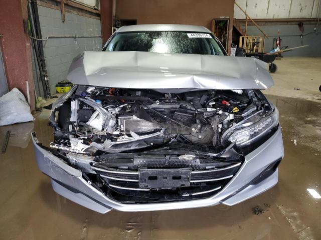 1HGCV3F12MA013169 - 2021 HONDA ACCORD HYBRID SILVER photo 5