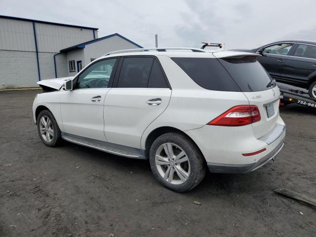 4JGDA5HB6FA460604 - 2015 MERCEDES-BENZ ML 350 4MATIC WHITE photo 2