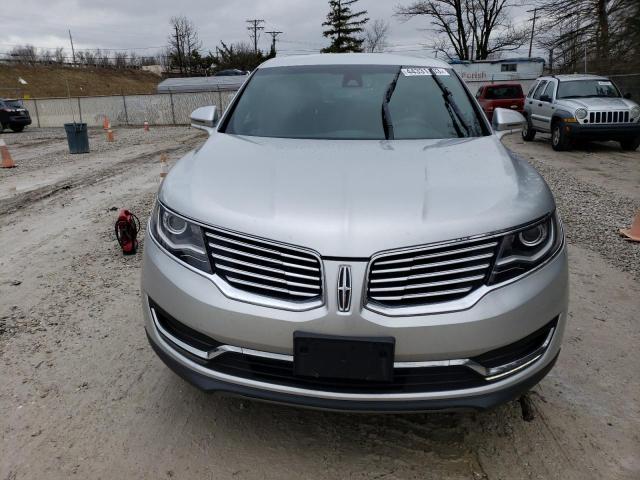 2LMPJ8KR8HBL44711 - 2017 LINCOLN MKX SELECT SILVER photo 5