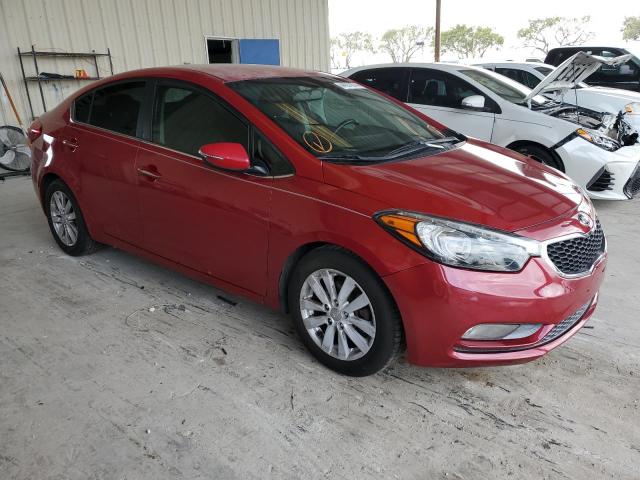 KNAFX4A86F5349805 - 2015 KIA FORTE EX BURGUNDY photo 4