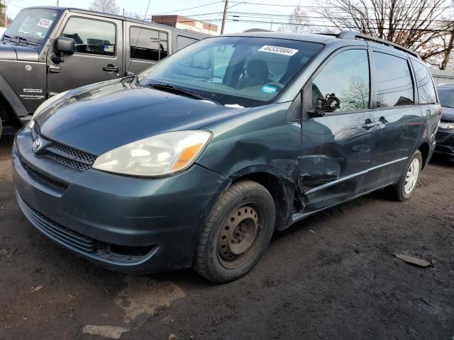 5TDZA23C75S274306 - 2005 TOYOTA SIENNA CE GREEN photo 1