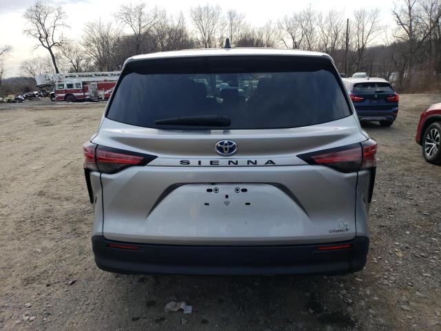 5TDKRKEC2MS063567 - 2021 TOYOTA SIENNA LE SILVER photo 6