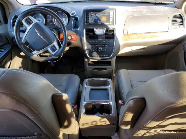 2C4RC1CG9GR177465 - 2016 CHRYSLER TOWN & COU TOURING L RED photo 8