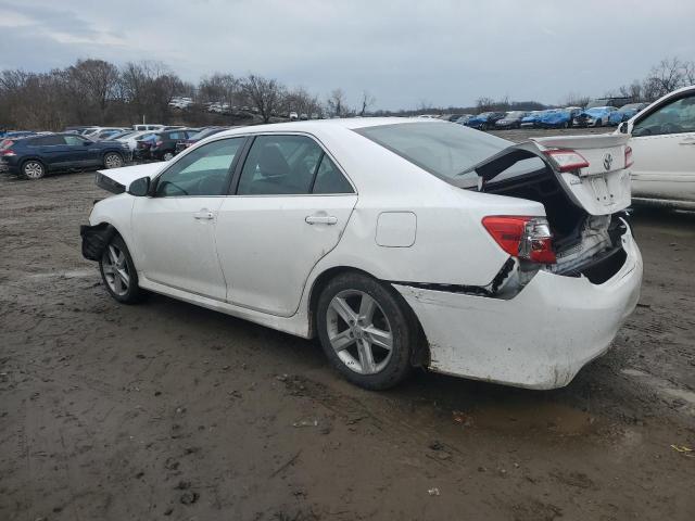 4T1BF1FK7EU464503 - 2014 TOYOTA CAMRY L WHITE photo 2