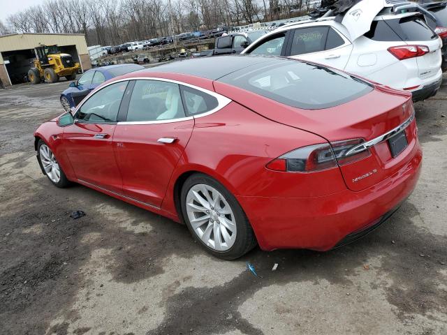 5YJSA1E27JF292027 - 2018 TESLA MODEL S RED photo 2