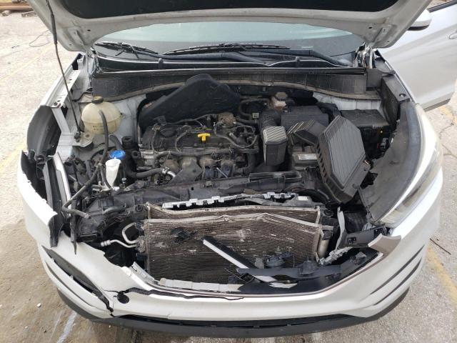 KM8J23A47GU082857 - 2016 HYUNDAI TUCSON SE SILVER photo 12