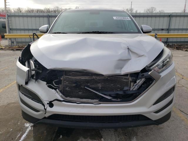 KM8J23A47GU082857 - 2016 HYUNDAI TUCSON SE SILVER photo 5