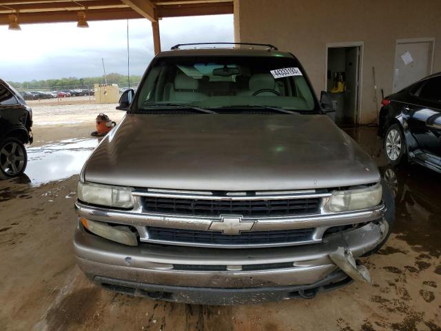 1GNEC16Z22J129922 - 2002 CHEVROLET SUBURBAN C1500 BEIGE photo 5