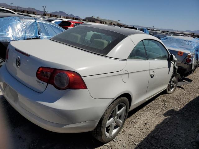 WVWDA71F57V050299 - 2007 VOLKSWAGEN EOS 2.0T SPORT WHITE photo 3