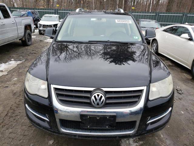 WVGBE77L88D035582 - 2008 VOLKSWAGEN TOUAREG 2 V6 BLACK photo 5