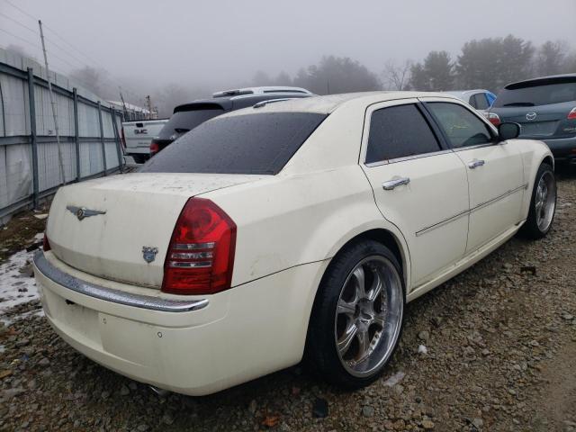 2C3LA63H26H272914 - 2006 CHRYSLER 300C WHITE photo 3