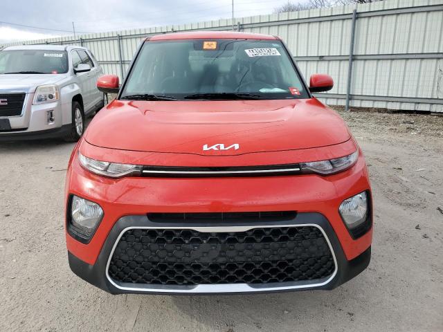 KNDJ23AU8N7156920 - 2022 KIA SOUL LX RED photo 5