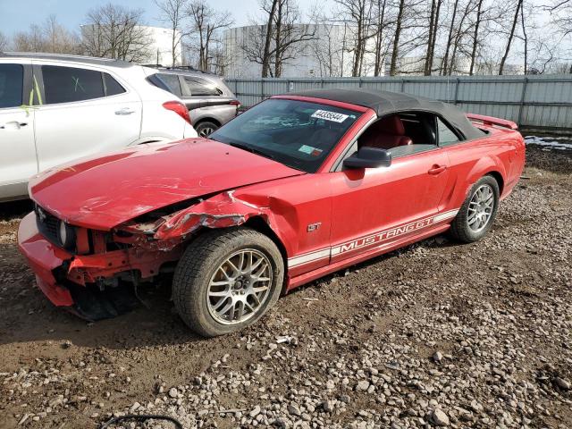 1ZVHT85H255230461 - 2005 FORD MUSTANG GT RED photo 1