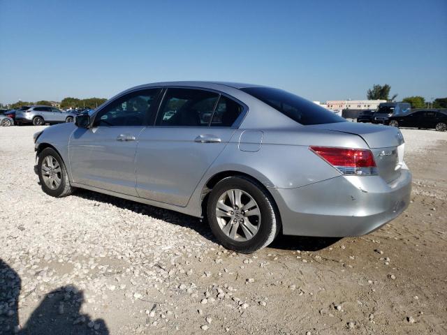 1HGCP2F42AA124136 - 2010 HONDA ACCORD LXP SILVER photo 2