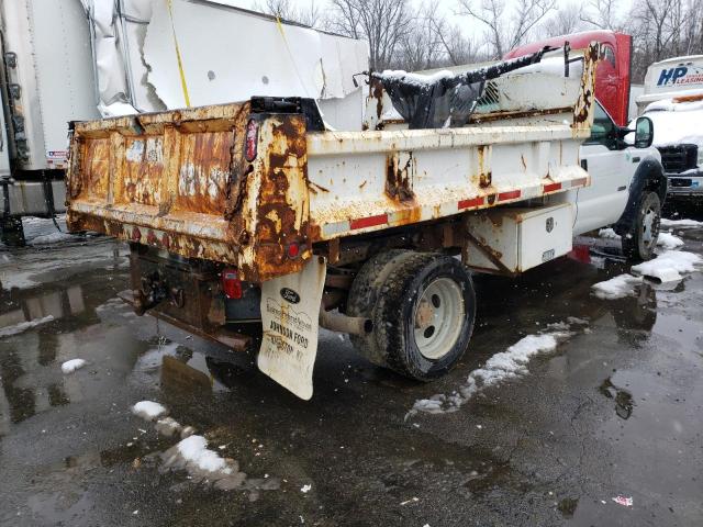 1FDAF56P17EB48767 - 2007 FORD F550 SUPER DUTY WHITE photo 3