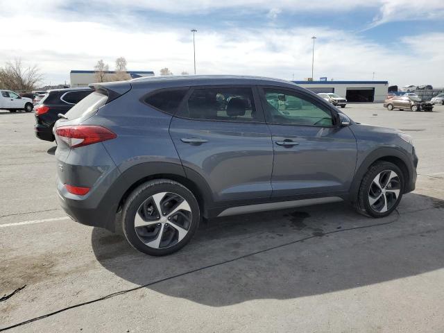 KM8J3CAL8JU805238 - 2018 HYUNDAI TUCSON SPORT GRAY photo 3