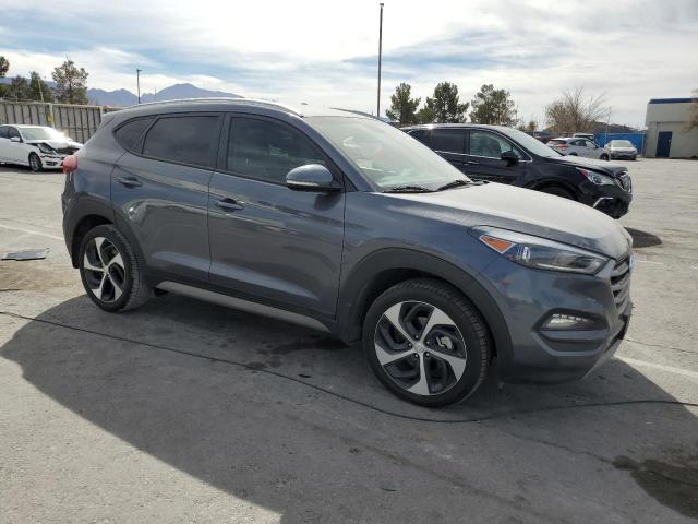 KM8J3CAL8JU805238 - 2018 HYUNDAI TUCSON SPORT GRAY photo 4