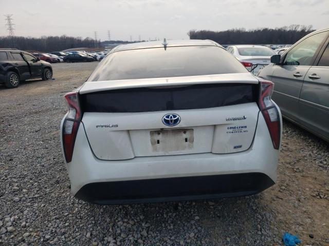 JTDKARFUXG3521921 - 2016 TOYOTA PRIUS WHITE photo 6