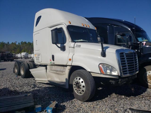 3AKJGLDR0GSGZ1937 - 2016 FREIGHTLINER CASCADIA 1 WHITE photo 1