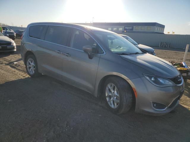 2C4RC1BG9HR777423 - 2017 CHRYSLER PACIFICA TOURING L TAN photo 4