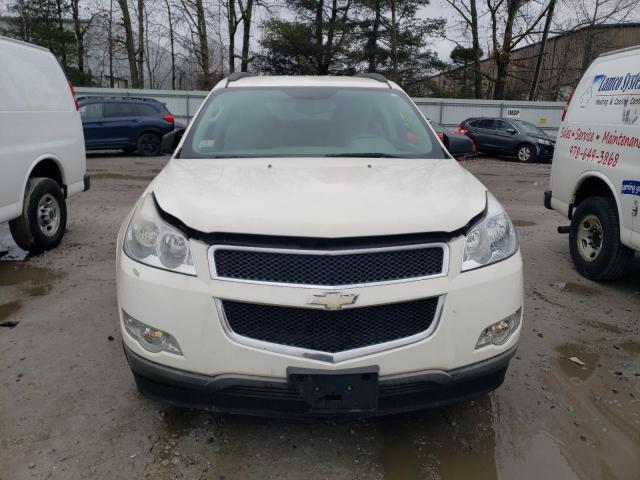 1GNKVFED9BJ191138 - 2011 CHEVROLET TRAVERSE LS WHITE photo 5