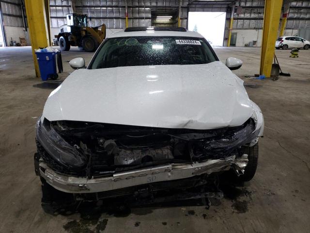 1HGCV1F5XJA149553 - 2018 HONDA ACCORD EXL WHITE photo 5