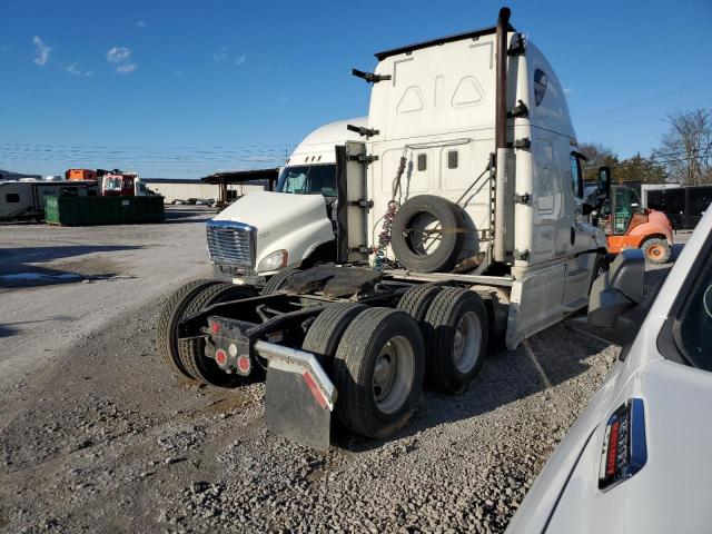 3AKJGLD64ESFW9150 - 2014 FREIGHTLINER CASCADIA 1 WHITE photo 4