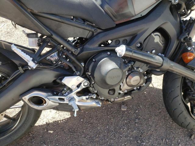 JYARN53E4LA008092 - 2020 YAMAHA MT09 BLACK photo 7