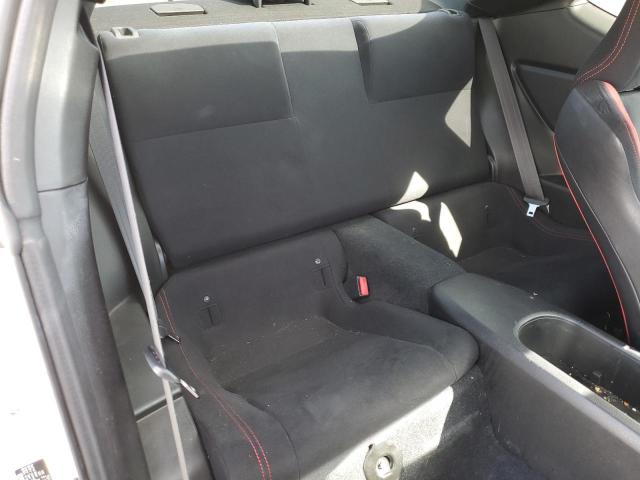 JF1ZNAA11D2717898 - 2013 TOYOTA SCION FR-S WHITE photo 10