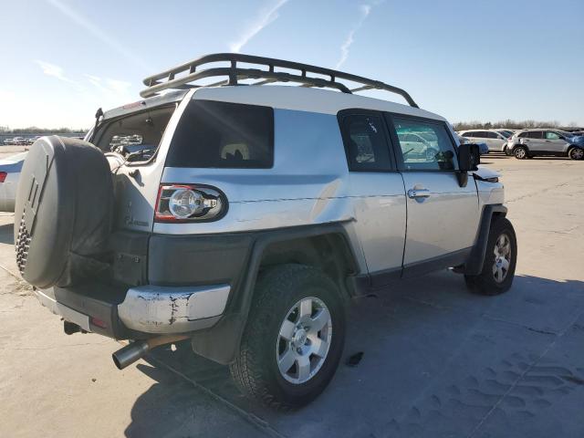 JTEBU11F78K052162 - 2008 TOYOTA FJ CRUISER SILVER photo 3