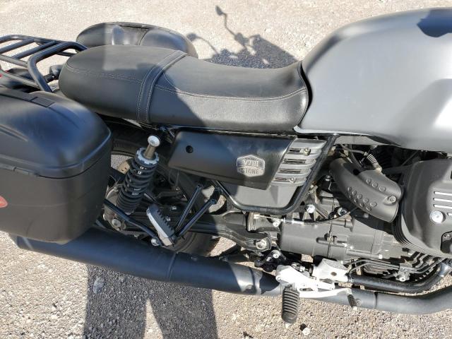 ZGULDU005KM000769 - 2019 MOTO GUZZI V7 STONE BLACK photo 9