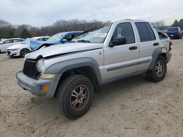 2005 JEEP LIBERTY SPORT, 