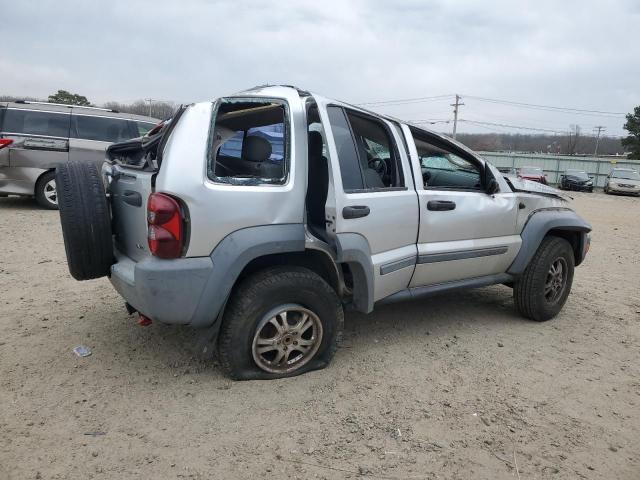 1J4GL48K35W679859 - 2005 JEEP LIBERTY SPORT GRAY photo 3