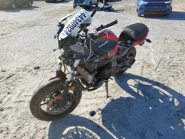 JKAEXEE11GDA22704 - 2016 KAWASAKI EX650 E RED photo 2