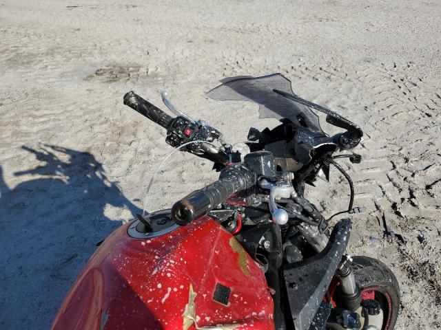 JKAEXEE11GDA22704 - 2016 KAWASAKI EX650 E RED photo 5