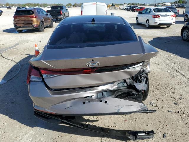 KMHLL4AG3MU204180 - 2021 HYUNDAI ELANTRA SE GRAY photo 6