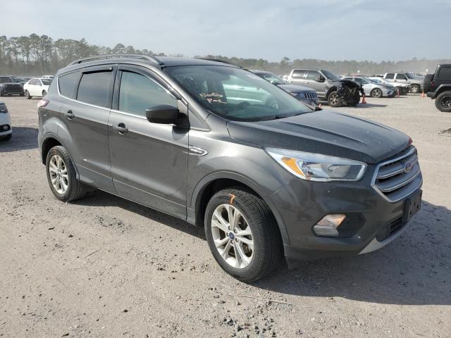 1FMCU0GD3JUB45727 - 2018 FORD ESCAPE SE GRAY photo 4