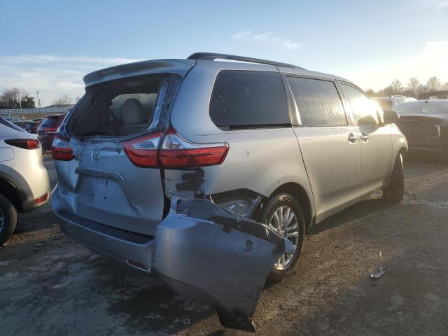 5TDYZ3DC3HS804574 - 2017 TOYOTA SIENNA XLE SILVER photo 3