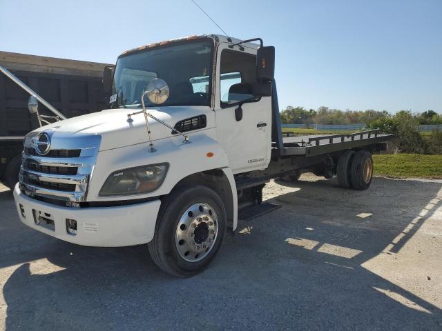 5PVNJ8JR3C4S50473 - 2012 HINO 258/268 WHITE photo 1