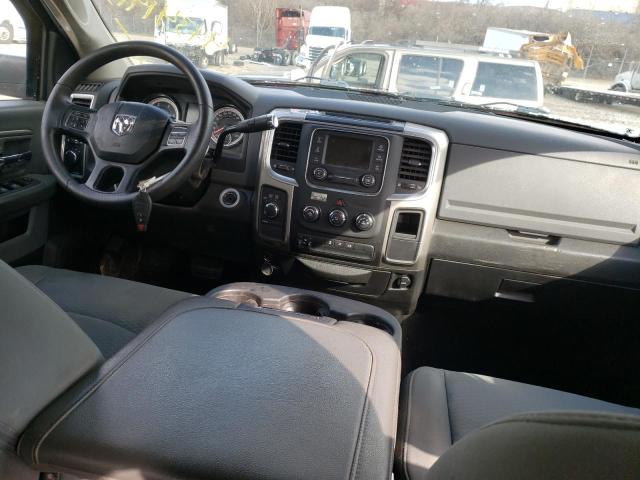 3C63RRHLXJG401016 - 2018 RAM 3500 SLT MAROON photo 8