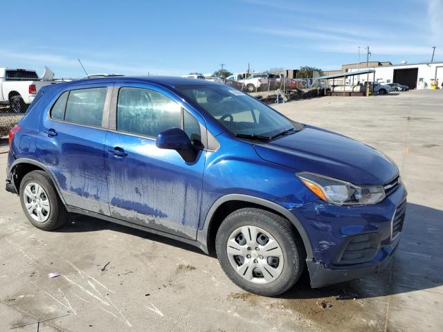 3GNCJKSBXHL155553 - 2017 CHEVROLET TRAX LS BLUE photo 4