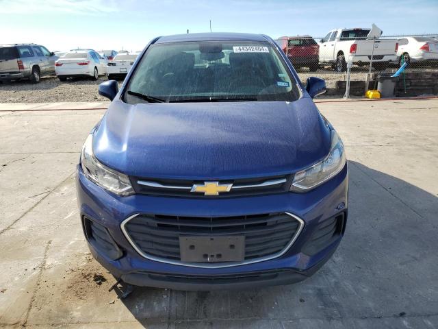 3GNCJKSBXHL155553 - 2017 CHEVROLET TRAX LS BLUE photo 5