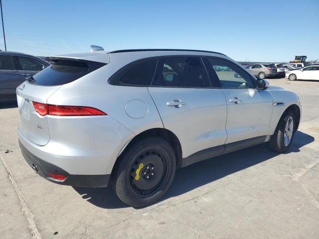 SADCJ2EVXJA240103 - 2018 JAGUAR F-PACE PREMIUM SILVER photo 3