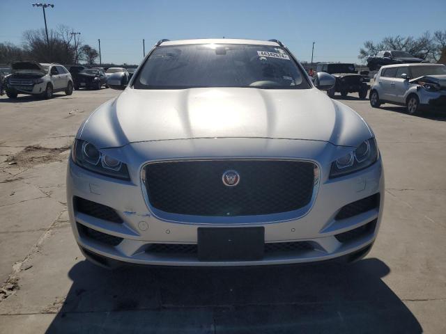 SADCJ2EVXJA240103 - 2018 JAGUAR F-PACE PREMIUM SILVER photo 5