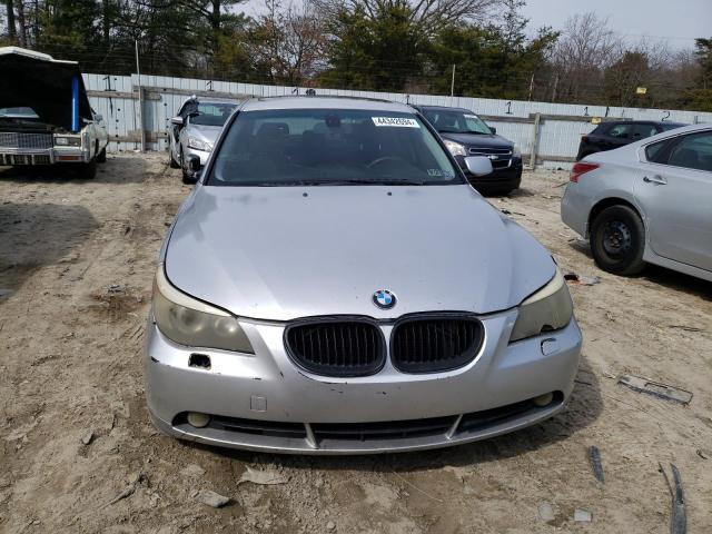 WBANA53504B167070 - 2004 BMW 525 I SILVER photo 5