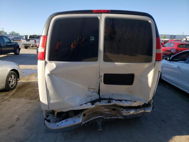 1GCFG15X181227690 - 2008 CHEVROLET EXPRESS G1 WHITE photo 6