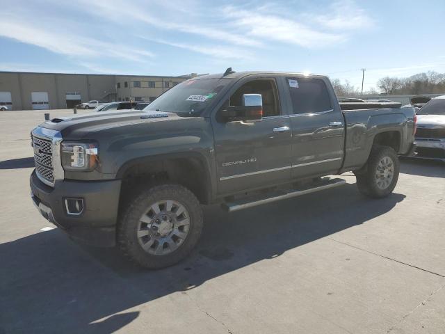 1GT12UEYXJF245097 - 2018 GMC SIERRA K2500 DENALI GREEN photo 1