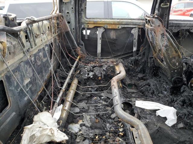 3C6UR5CL1NG107529 - 2022 RAM 2500 TRADESMAN ვერცხლისფერი ფოტო 10